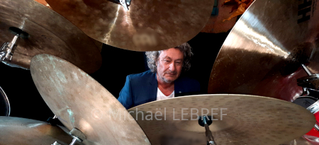 Pierre-Marie Tronc à la batterie 23